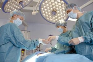 インプラント手術のリスク