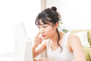 インビザライン　ほうれい線