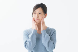 インビザ 奥歯パカパカ