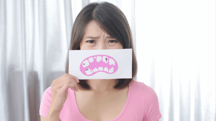 歯がボロボロすぎて歯医者に行けない人がいる4つの理由